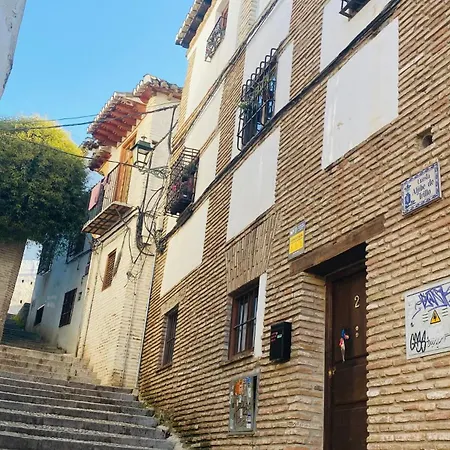 Charming With Alhambra View Apartment